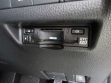 ETC2.0車載器は高速道路上に設置されたITSスポットと双方向通信を行い、ETC機能に加え安全運転をサポートする交通情報を提供してくれます♪