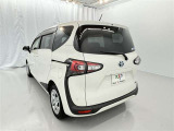 低燃費で環境にもやさしいハイブリッド車です。トヨタ専用診断機器でハイブリッドシステムを綿密に点検してあります!