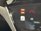 フロント両席にはシートヒーターが付いています!寒い日に便利な装備ですね。