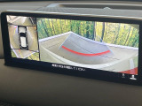 【360&deg;ビューモニター】専用のカメラにより、上から見下ろしたような視点で360度クルマの周囲を確認することができます☆死角部分も確認しやすく、狭い場所での切り返しや駐車もスムーズに行えます。