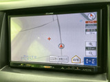 見やすい地図表示で、初めての道も安心です。スムーズなルート案内で、目的地まで快適にお届けします。