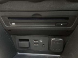 CD DVDプレーヤースロット部