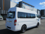 キャラバン  2.5 チェアキャブ 車いす2名仕様
