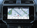 EV専用Nissan Connectナビを装備!スマートフォンとの連携が可能です ♪