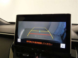 車庫入れや駐車で威力を発揮するのがバックモニター!ナビディスプレイに後ろの様子が映し出されるから安心です。
