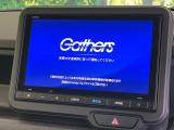 【純正8インチナビ】人気の純正ナビを装備。オーディオ機能も充実しており、Bluetooth接続すればお持ちのスマホやMP3プレイヤーの音楽を再生可能!毎日の運転がさらに楽しくなります!!