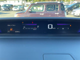 【スピードメーター】『スピードメーター』の画像になります。メーターがシンプルで見やすく運転しやすいですね!