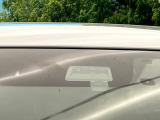 【三菱e-Assist】走行中に前方の車両等を認識し、衝突しそうな時は警報とブレーキで衝突回避と被害軽減をアシスト。より安全にドライブをお楽しみいただけます。