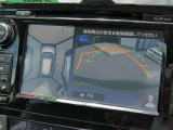 全周囲カメラでどんな時でも落ち着いて駐車できます!さらにクリアランスソナー装備、障害物を音でお知らせ!