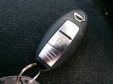『インテリジェントキ-』機械的な鍵を使用せずに車両のドアの施錠/解錠、エンジン始動が可能なシステムです!