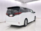 走りにこだわりながら収納力も持ち合わせたお車です。荷物を載せて軽快なドライブを楽しめますよ♪