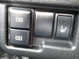 USBジャック及びシートヒーター搭載ですね