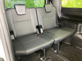 3列目シートも広々としており、大人も快適に過ごせるスペース。家族や友人と一緒に、楽しいカーライフを満喫できます。