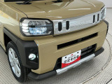 ヘッドライトには目立つくすみも無くクリアに仕上がっております。ポリッシャーでのみがきの工程を取り、ツヤのあるキレイな状態へ。