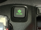★ECONスイッチ★ エコドライブを加速しよう!スイッチをONにすると、運転の仕方によるロスを抑え込み燃費をよくするようクルマが頑張ります(*^ー^*)燃費向上にチャレンジ♪