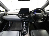 SUVならではの見晴らしの良い前方視界で快適なドライブをお楽しみいただけます!