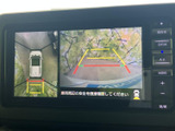 狭い場所での駐車も安心。後方の状況を画面で確認できるので、安全な運転をサポートします。ガイドライン表示で、より正確な駐車が可能です。