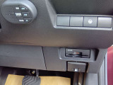 【ETC2.0車載器装備】 高速道路・首都高速、アクアライン走行時に便利な、ETC2.0装着車です。