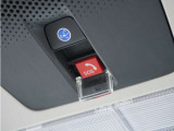 新世代コネクテッド技術「Honda CONNECT」搭載。緊急時にオペレーターのサポートを受けることも可能です。