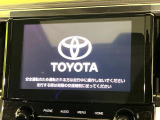 【純正ナビ】人気の純正ナビを装備。オーディオ機能も充実しており、Bluetooth接続すればお持ちのスマホやMP3プレイヤーの音楽を再生可能!毎日の運転がさらに楽しくなります!!