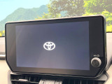 【10.5インチ ディスプレイオーディオ】大画面のディスプレイはAppleCarPlayやAndroidAutoが利用可能。大きな画面でスマホナビアプリ等が利用いただけます♪
