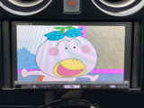 停車中には、地上デジタルTVをお楽しみいただけます。長距離移動の待ち時間や休憩時間に、リラックスしたひとときを過ごせるのが魅力です。