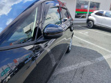 【ウインカーミラー】車両幅方向において外側にレイアウトされるので、第三者が視認しやすい位置です。
