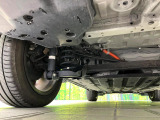 お車を安心してお乗りいただく為には、足回りの定期点検が欠かせません。サービスサポート(有償保証)では無料点検もご提供しており、安心のカーライフをお過ごしいただけるサポート体制が整っています。