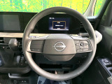 【ステアリングスイッチ】運転中、前方から目線をそらすことなく、オーディオ等の操作が可能な便利機能!安心&快適なドライブを演出してくれます♪