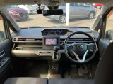 内装クリーニング済みです。しっかり綺麗にしていますので、是非お確かめください。納車時にはもう一度キレイにいたしますよ!