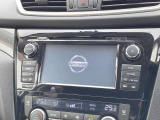 【メーカー純正ナビ】インテリアに溶け込むスタイリッシュな「専用設計」メーカーナビを装備♪視認性や操作性など基本性能にも優れ、より上質なカーライフをお楽しみいただけます。
