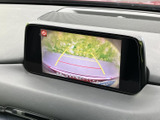 バックモニターは、駐車時の安全性を高めます。狭い場所でもスムーズに駐車でき、運転の負担を軽減します。初心者の方にも安心の機能です。
