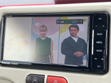 停車中には、地上デジタル放送を楽しめます。長距離移動の待ち時間も快適に過ごせる、便利な機能です。