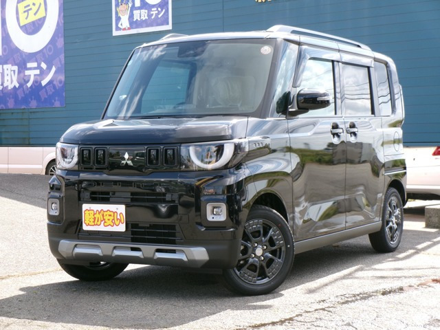 デリカミニ G プレミアム 4WD 