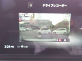 純正前後ドライブレコーダー装備しております!ナビゲーション画面で映像確認が可能です。