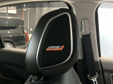 BOSEパーソナルプラスサウンドシステム☆ヘッドレストスピーカー、ワイドレンジドアスピーカー、ツイーターの8スピーカーとDSP内蔵アンプのシステム構成により、車室サイズを超えるような音の広がりを実現♪