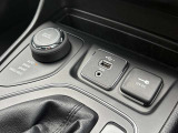 自動車保険のご加入も是非、ラスタオートで!損害募集人資格保有者が、お客様の愛車をしっかり守るためにご提案を致します。