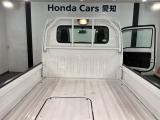 作業灯がついています。荷室の作業が夜でもしやすいですよ。