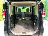 普段のお買い物や通勤、送迎等に十分な荷室スペースを確保しております。セカンドシートを倒すと、大きな荷物の積載も可能です♪