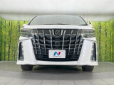 弊社では、全車『修復歴なし』のお車のみ取り扱っております。専任バイヤーによる厳選した仕入れの後、入庫後の車両チェックを行い、ネクステージが認定した高品質な中古車をご提供しております。