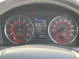 視認性の高いメーター類で、運転に必要な情報を的確に把握できます。運転に集中できる環境をご提供します。