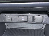 シガーソケット用の充電器が使用可能です!
