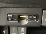 ETCが付いてます。ETC搭載車しか通過できないスマートICが利用できるようになりますよ!現在スマートICの設置箇所も増えてきているので、高速道路利用の幅が広がりますね☆