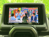 移動中の待ち時間を有効活用できるTV機能が搭載されています。停車中に番組や映像を楽しんでください。快適なドライブをサポートします。