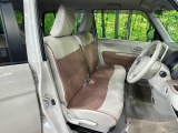 運転席シート廻りは使用感も少なく、良好な状態となっています。丁寧に使われていたことがよくわかりますね。