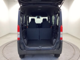 現車を確認できる方へ販売いたします。当社サービススタッフにて純正部品を使い点検整備を実施し、その後、ご納車させていただきますのでご安心してご利用いただけます。