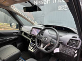 目線が高く、フロントガラスが大きいので、広い視界でとても運転しやすいお車です(*'&omega;'*)