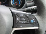 話題の運転支援装置プロパイロットが搭載されてます。アクセル、ブレーキ、ハンドルの操作をクルマがアシストしてくれます。