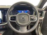 V60 アルティメット B4 本革シート 修復歴無し