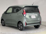 【ワイド保証】日産販売店の中古車には、無料で保証が付いています。走行距離無制限で、無料保証期間は1年間から。品質に自信があるから実現した、日産ならではの保証です。